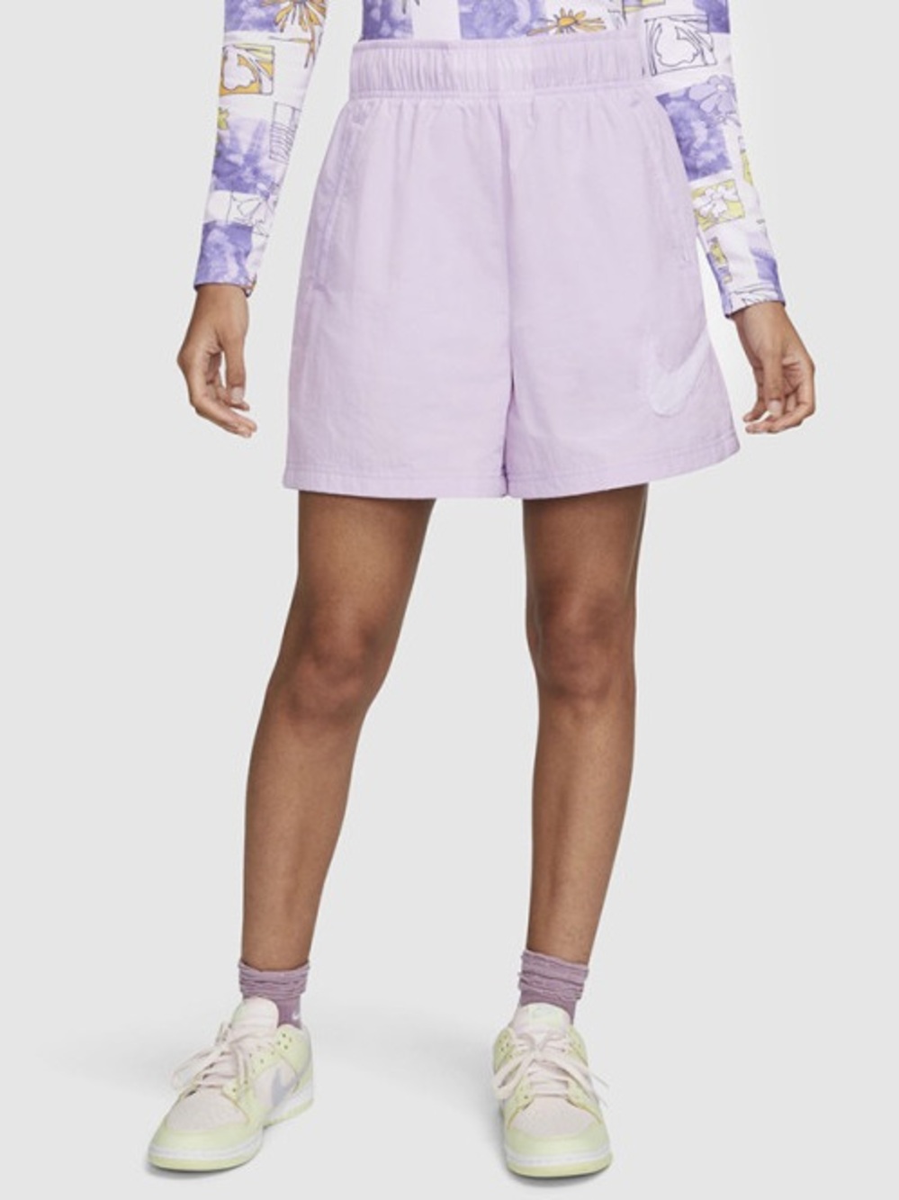 Nike Women’s Relax Shorts High Rise Lilac Light Purple size S